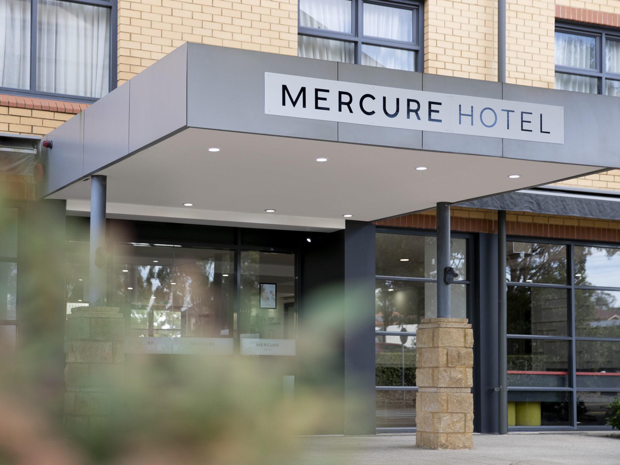 Mercure Sydney Blacktown Arndell Park Exterior photo